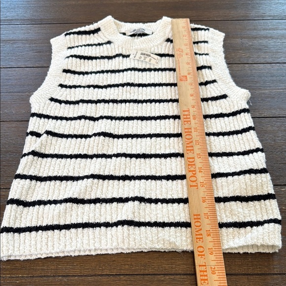 Madewell Bouclé-Knit Sweater Tank Size XS - Picture 11 of 12